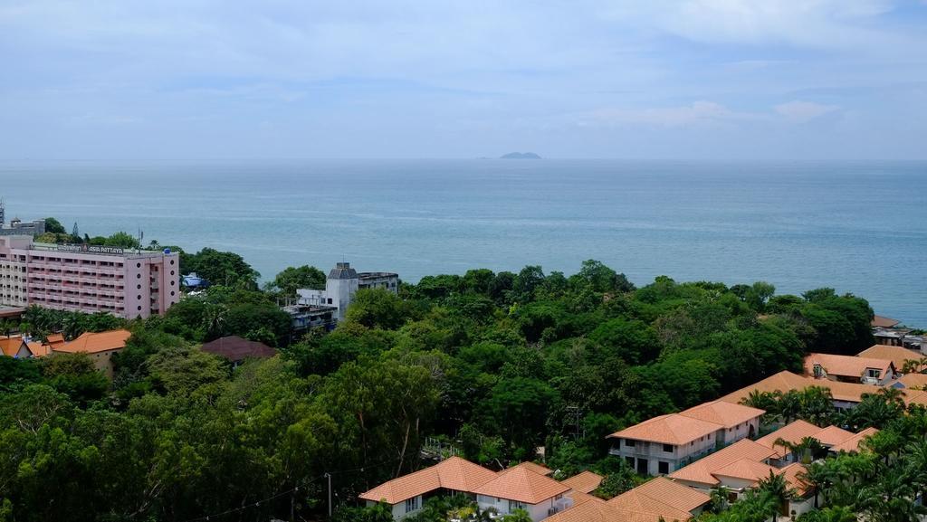 Peak Tower In Phatumnak Pattaya Zewnętrze zdjęcie